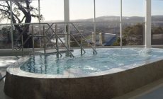 Spa pool in Launceston overlooking the Tamar Valley