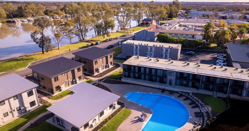 Berri Hotel Resort Pool, Berri - South Australia